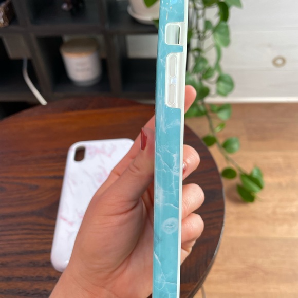 2 CASELY iPhone XR cases - Picture 7 of 12